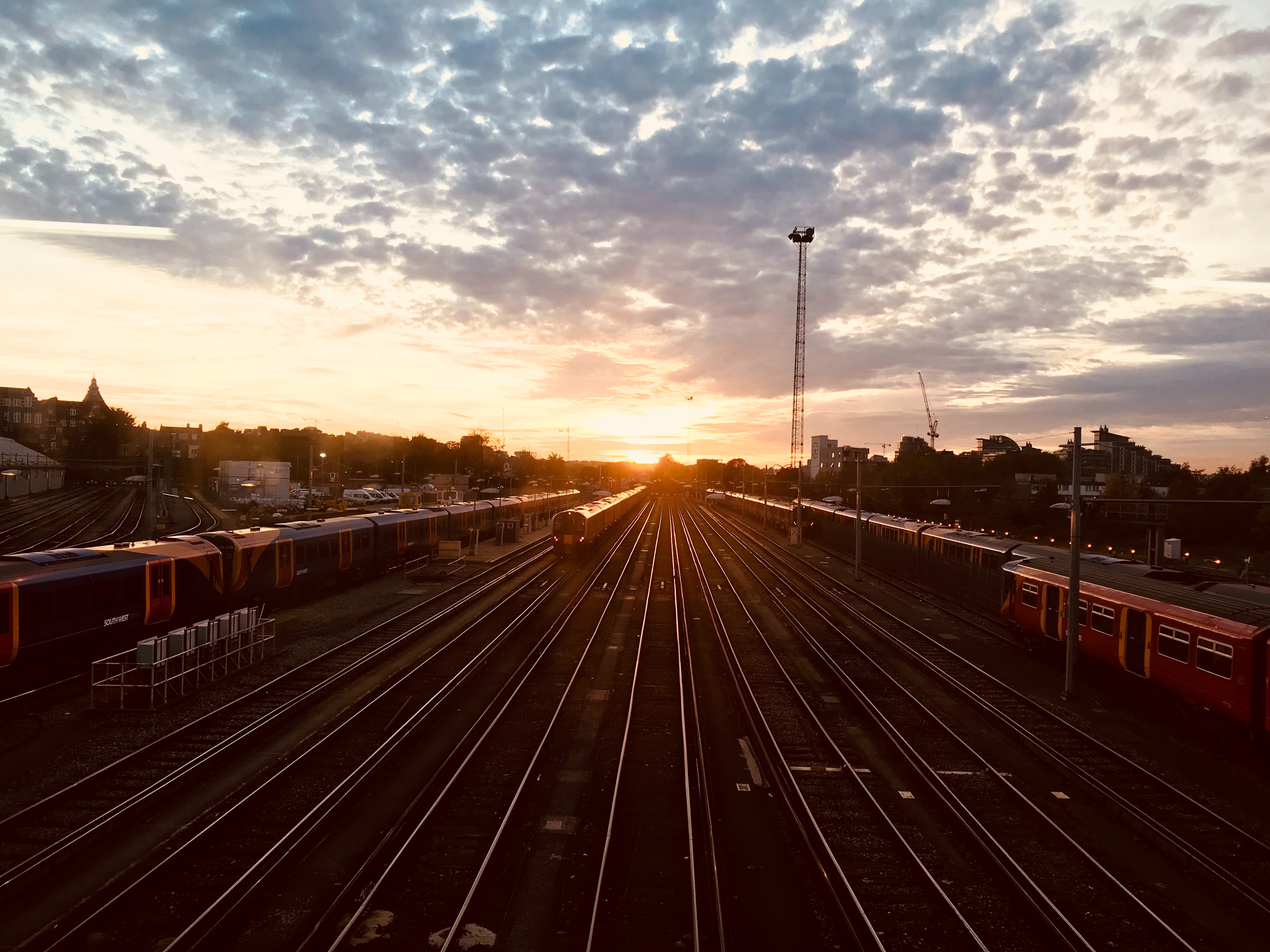 Uninterrupted evening services for DB trains (Foto by Stefan Gabriel)